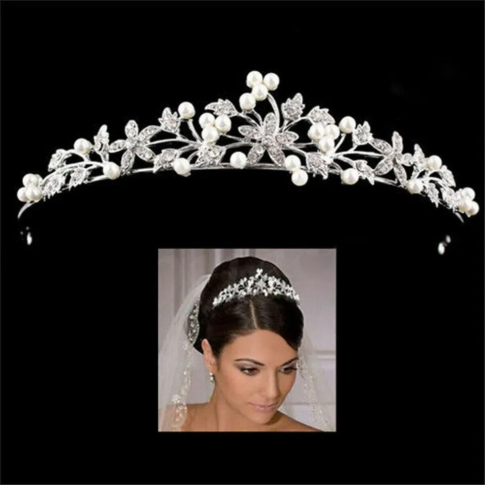 Tiara de Noiva com Pérolas e Strass - Elegância para o Grande Dia