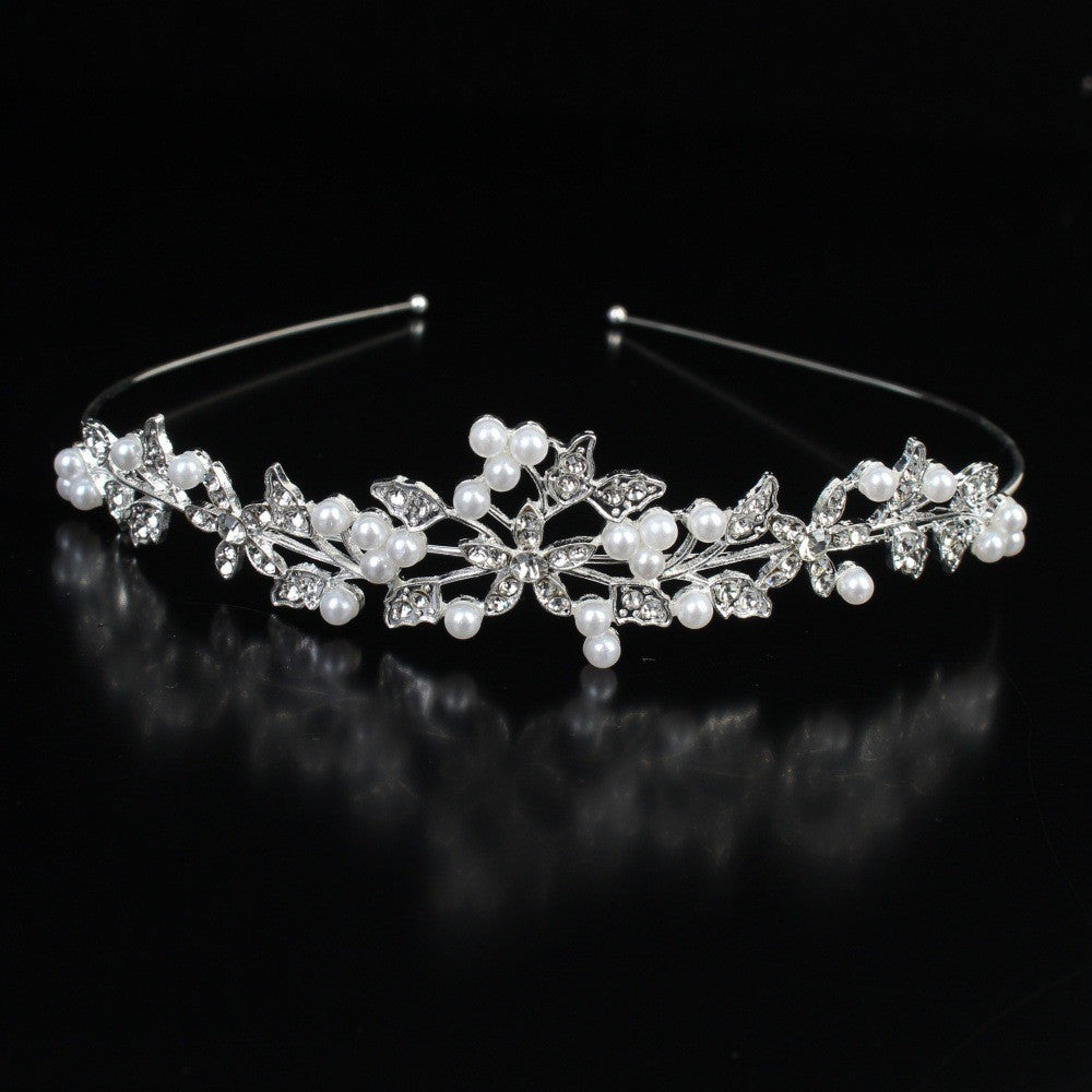 Tiara de Noiva com Pérolas e Strass - Elegância para o Grande Dia