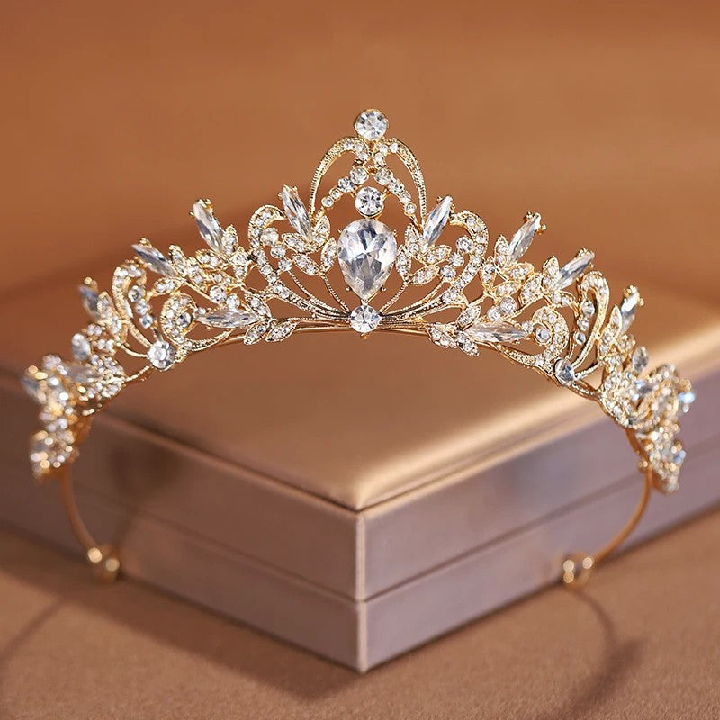 Tiara de Noiva Dourada