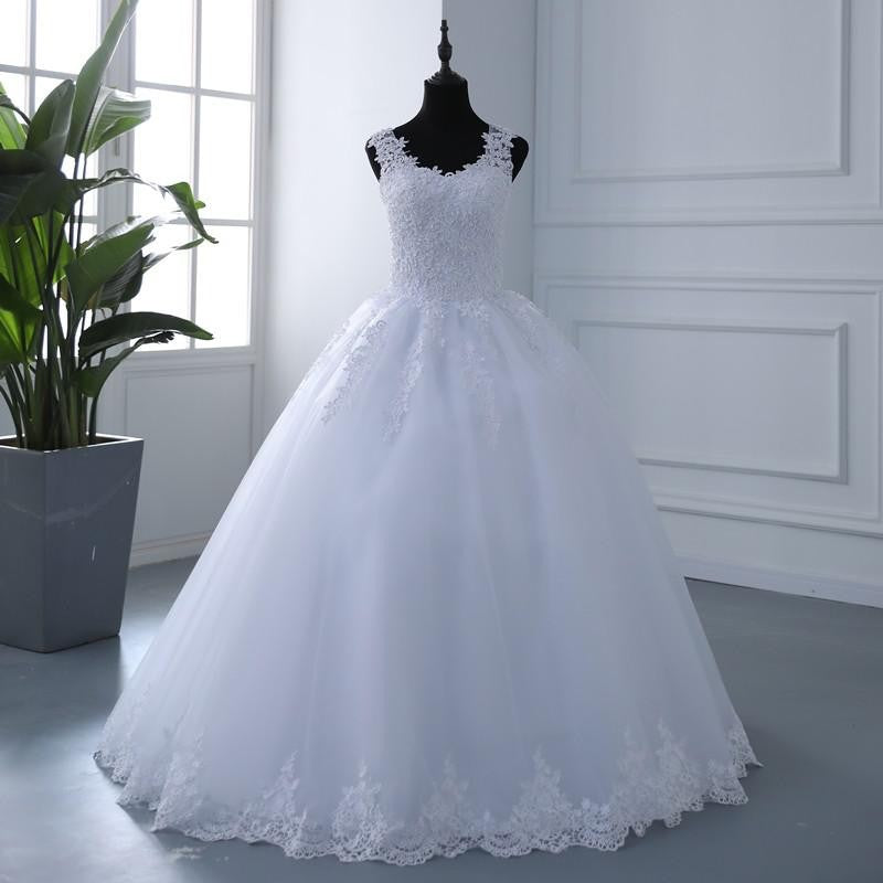 Vestido de Noiva Tule com Pérolas e Renda para Casamento dos Sonhos