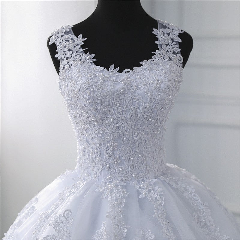 Vestido de Noiva Tule com Pérolas e Renda para Casamento dos Sonhos
