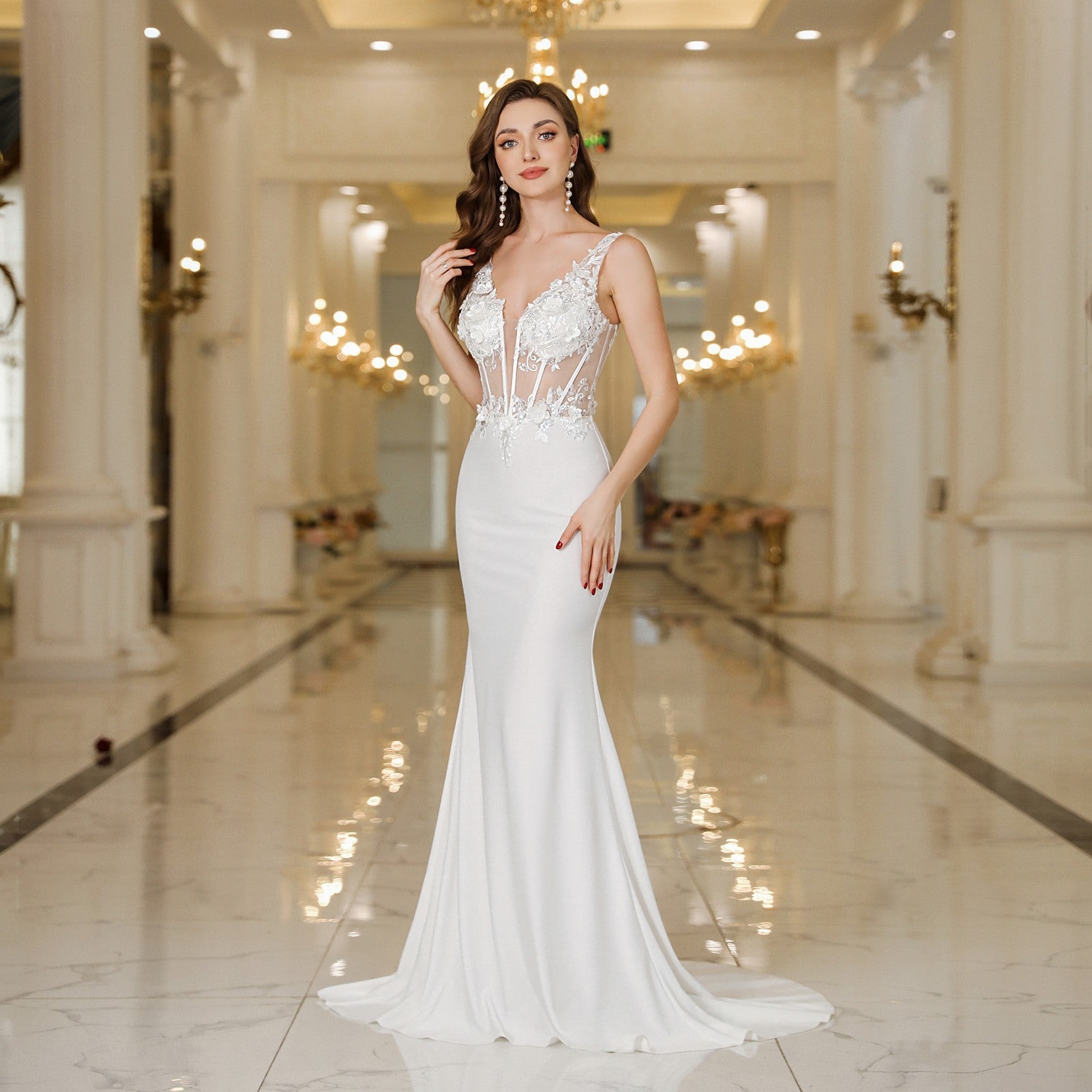 Vestido de Noiva Sereia com Rendas e Pérolas