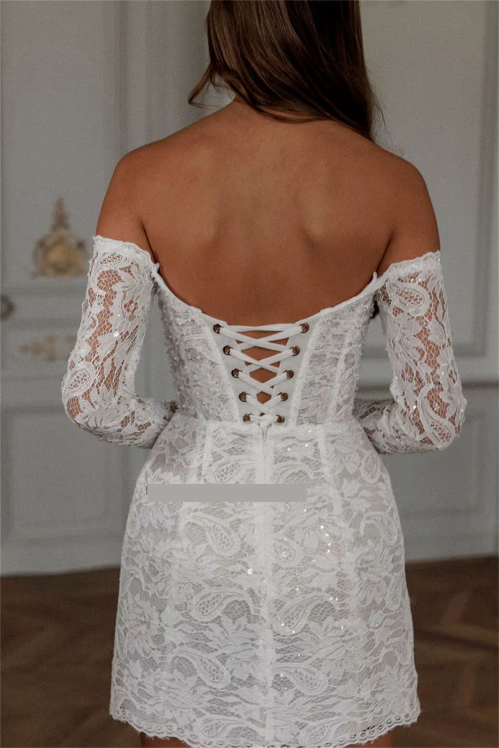 Vestido de Noiva Curto Tomara q Caia Sexy