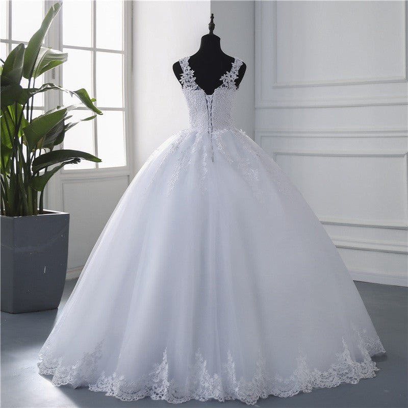 Vestido de Noiva Tule com Pérolas e Renda para Casamento dos Sonhos