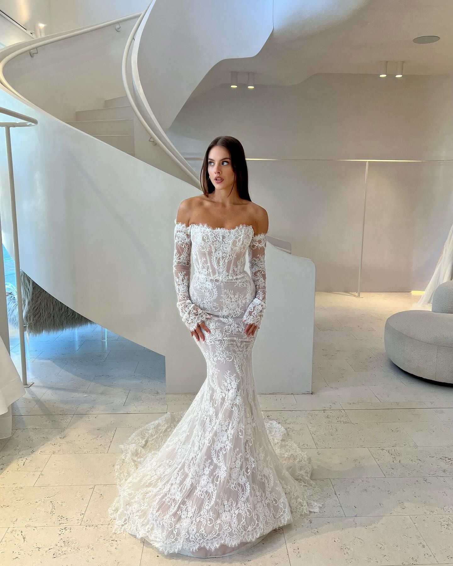 Vestido de Noiva Sereia Rendado com Cauda