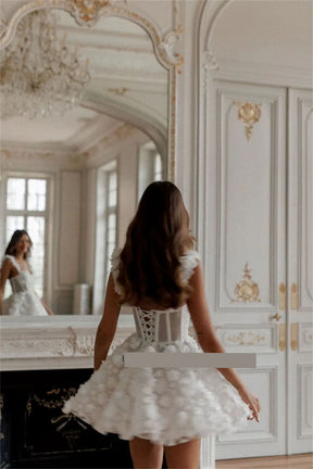 Vestido de Noiva Curto Floral Rosas