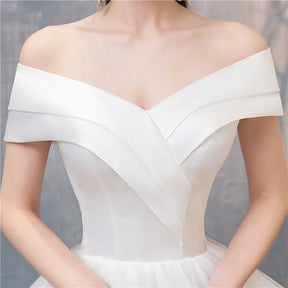 Vestido de Noiva Cetim com Decote em V e Ombros de Princesa