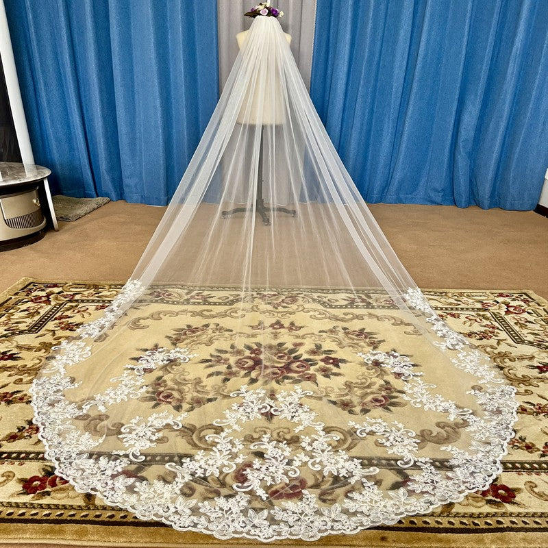 Véu de Noiva Catedral com Renda - Elegância e Estilo