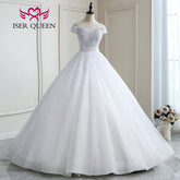 Vestido de Noiva Luxuoso com Pérolas - Elegância e Sofisticação