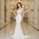 Vestido de Noiva Sereia com Rendas e Pérolas