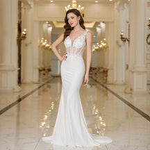 Vestido de Noiva Sereia com Rendas e Pérolas